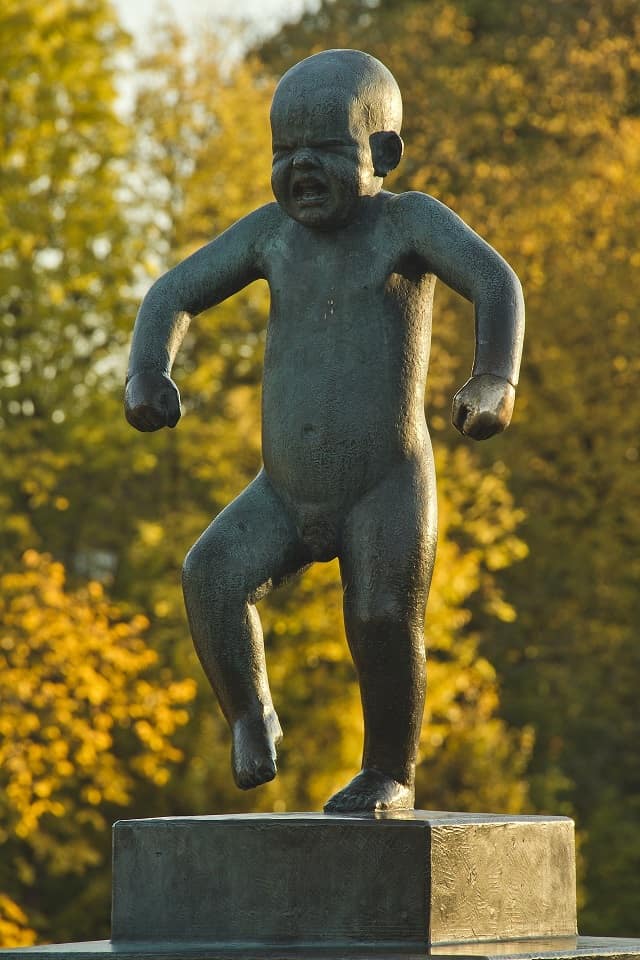 Statue of a child having a tantrum